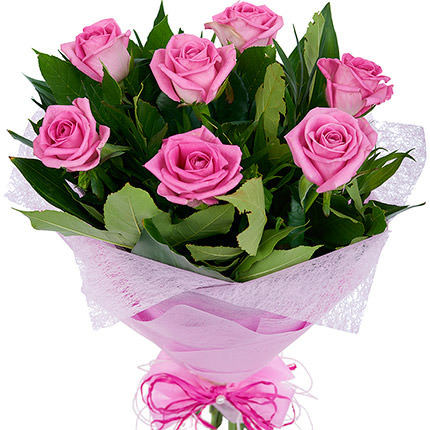 Букет из розовых роз (7 шт.) с зеленью