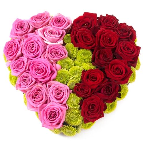 Композиция "Сердце" из красных и розовых роз